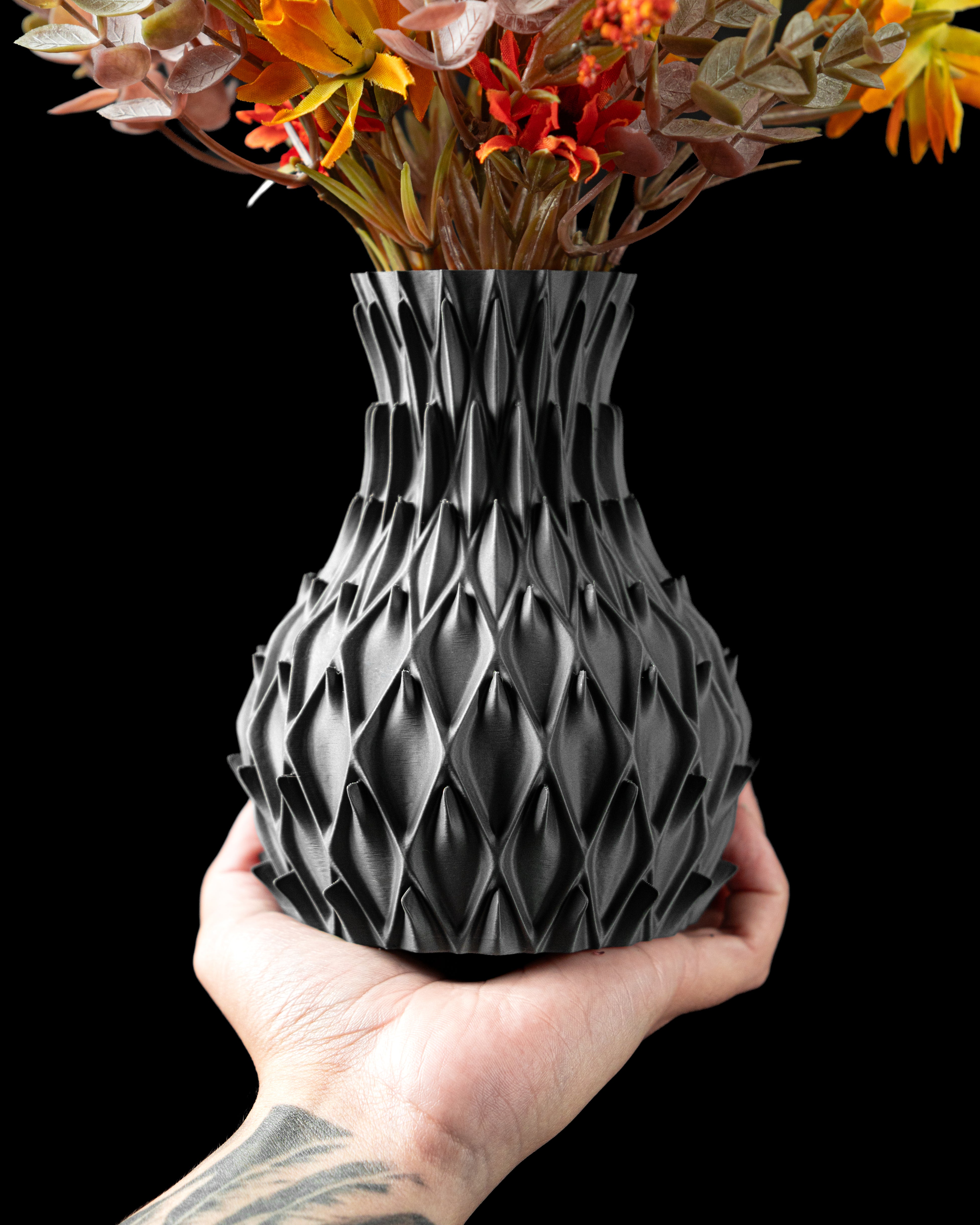 Pental Flower Vase – Fünfeckige Moderne Blumenpracht