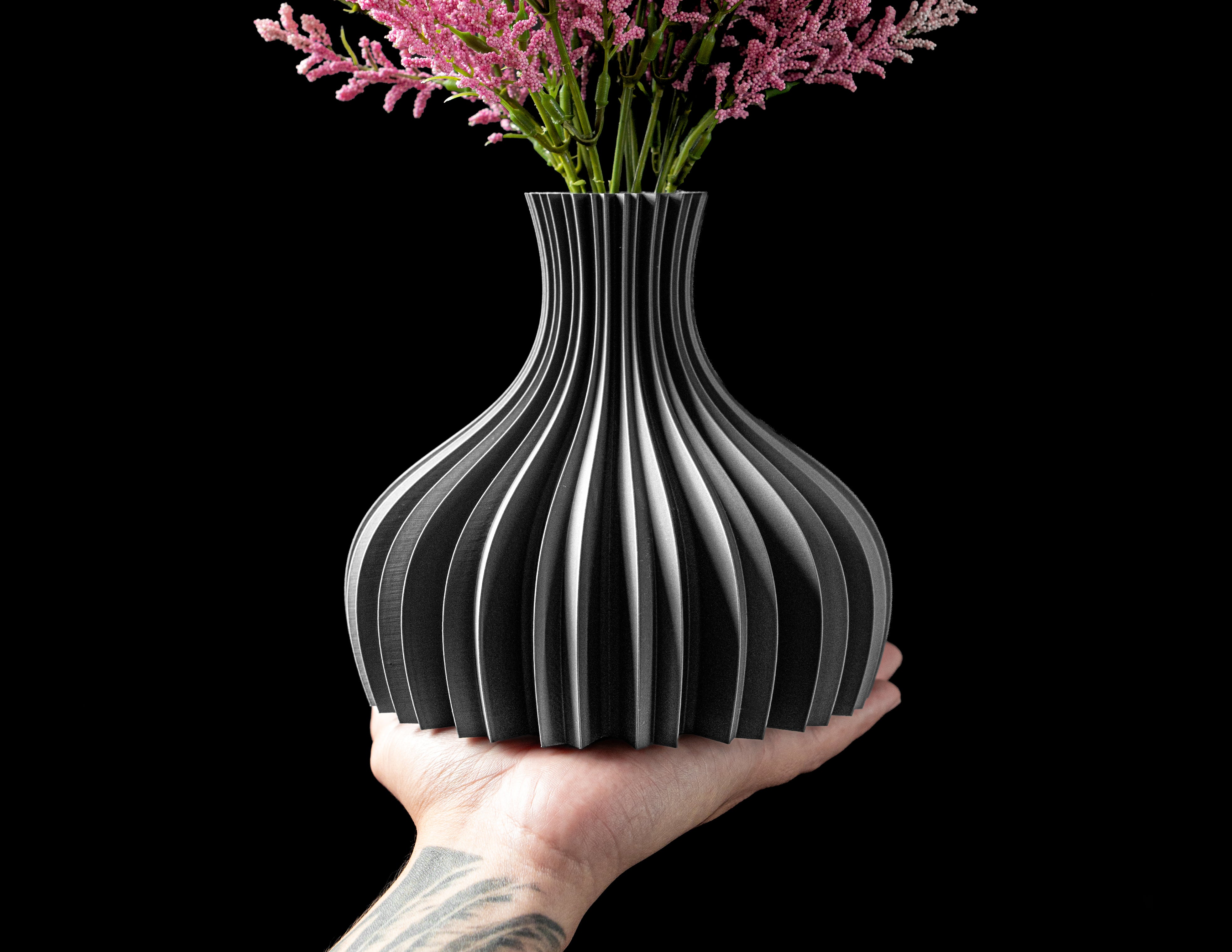 Dove Flower Vase – Friedliche Moderne Blumenpracht