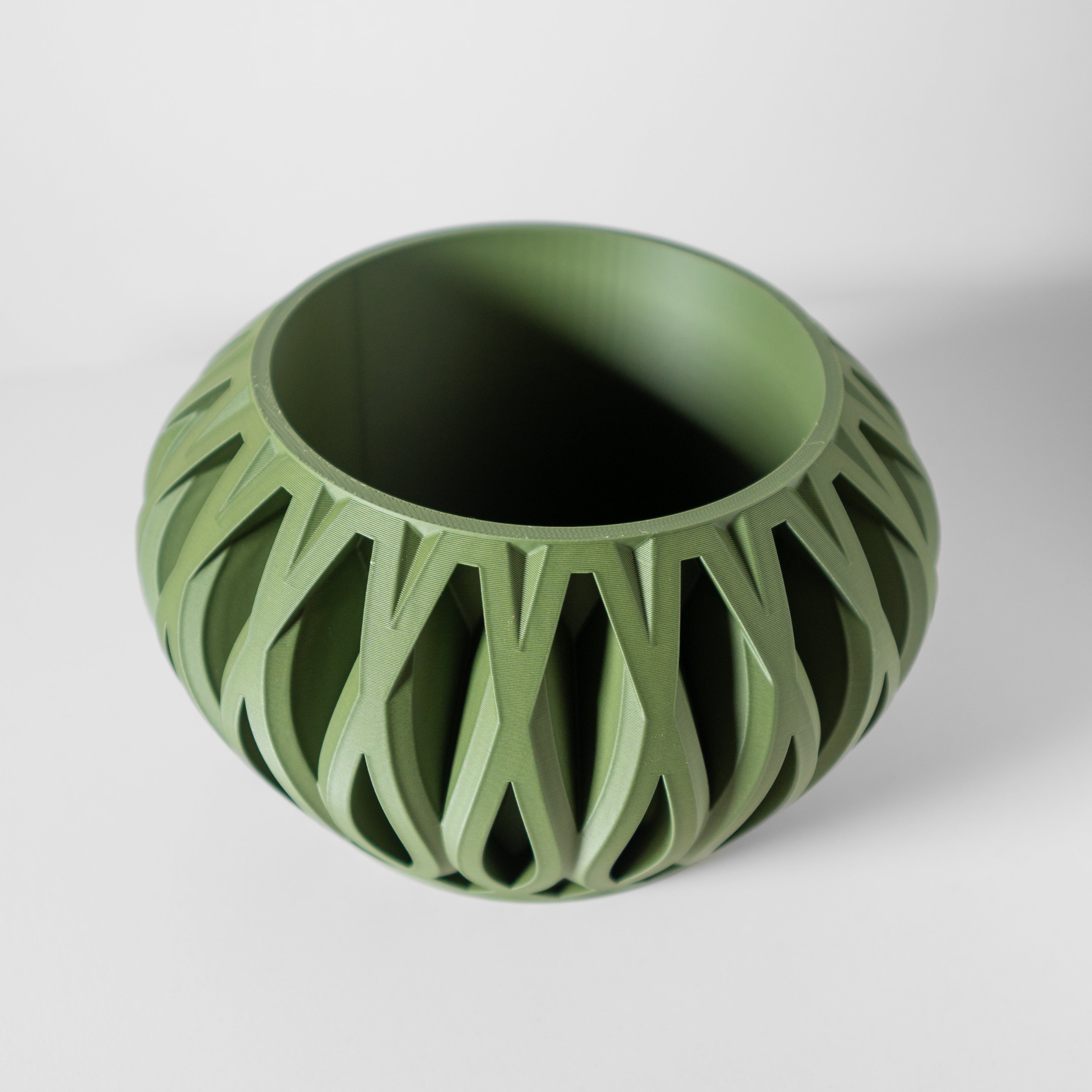 Serik Planter Vase mit Ablauf – Edle Pflanzdekoration