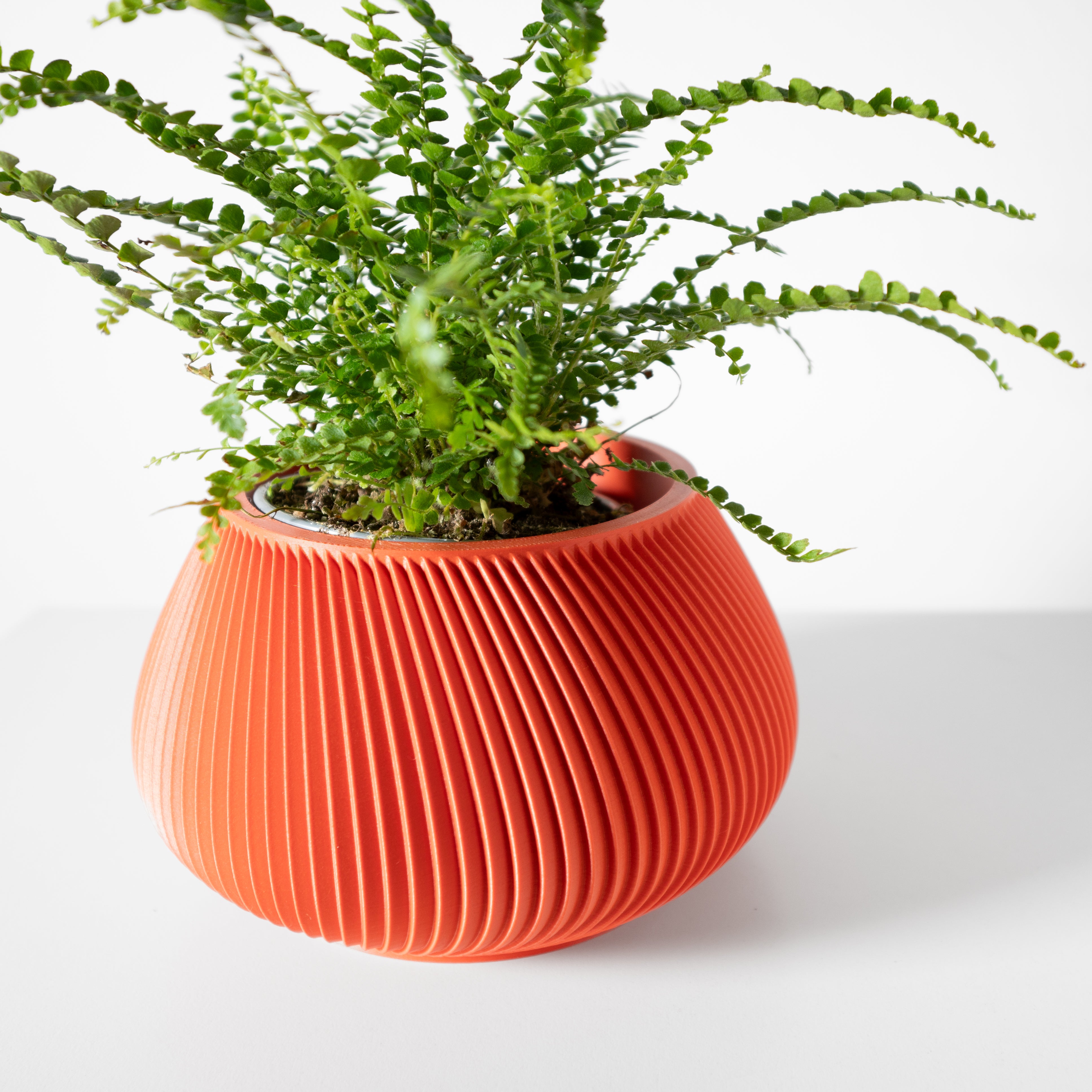 Davi Planter Vase mit Ablauf – Sanfte Pflanzdekoration