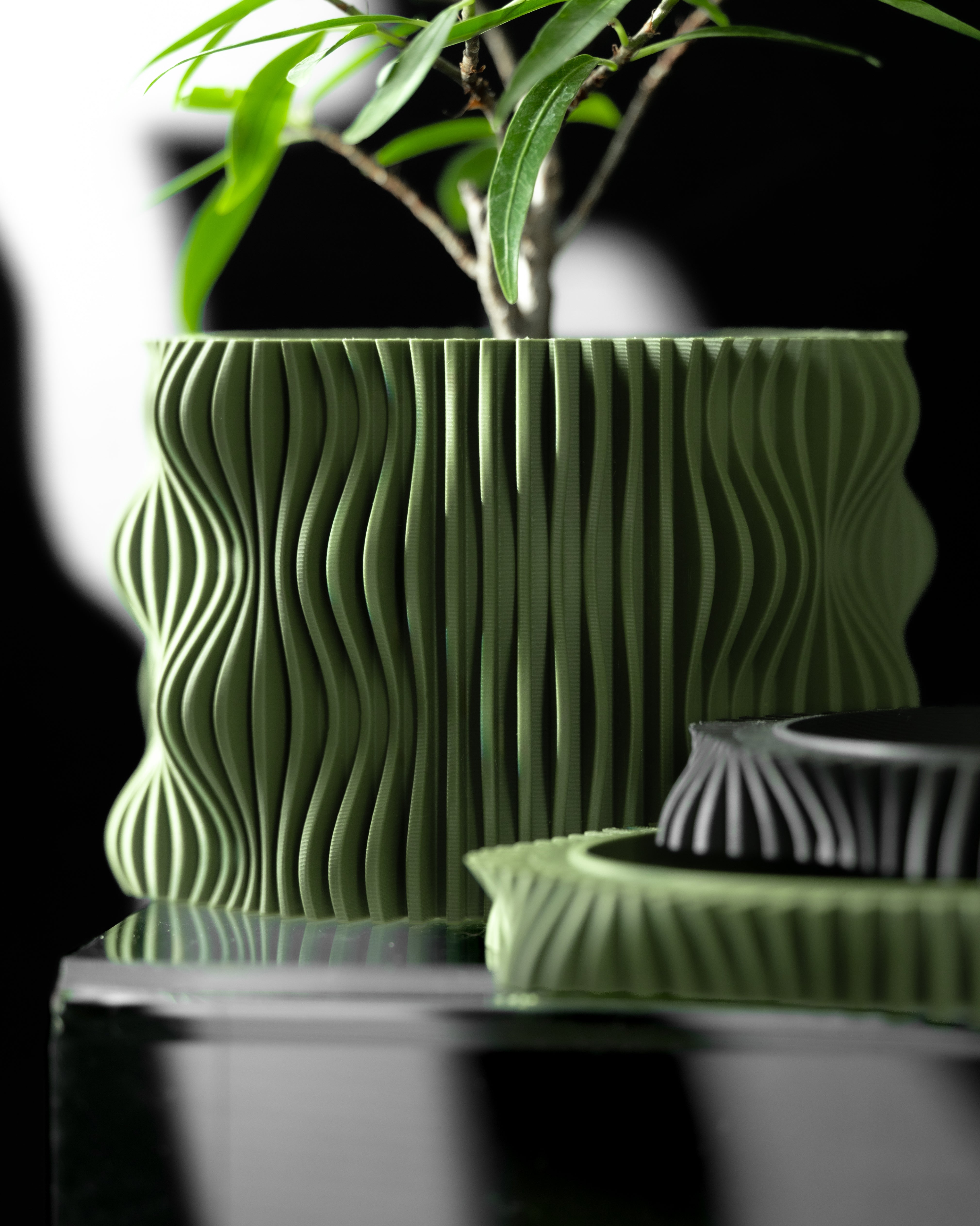 Muxel Planter Vase Reissue – Verfeinerte Pflanzdekoration