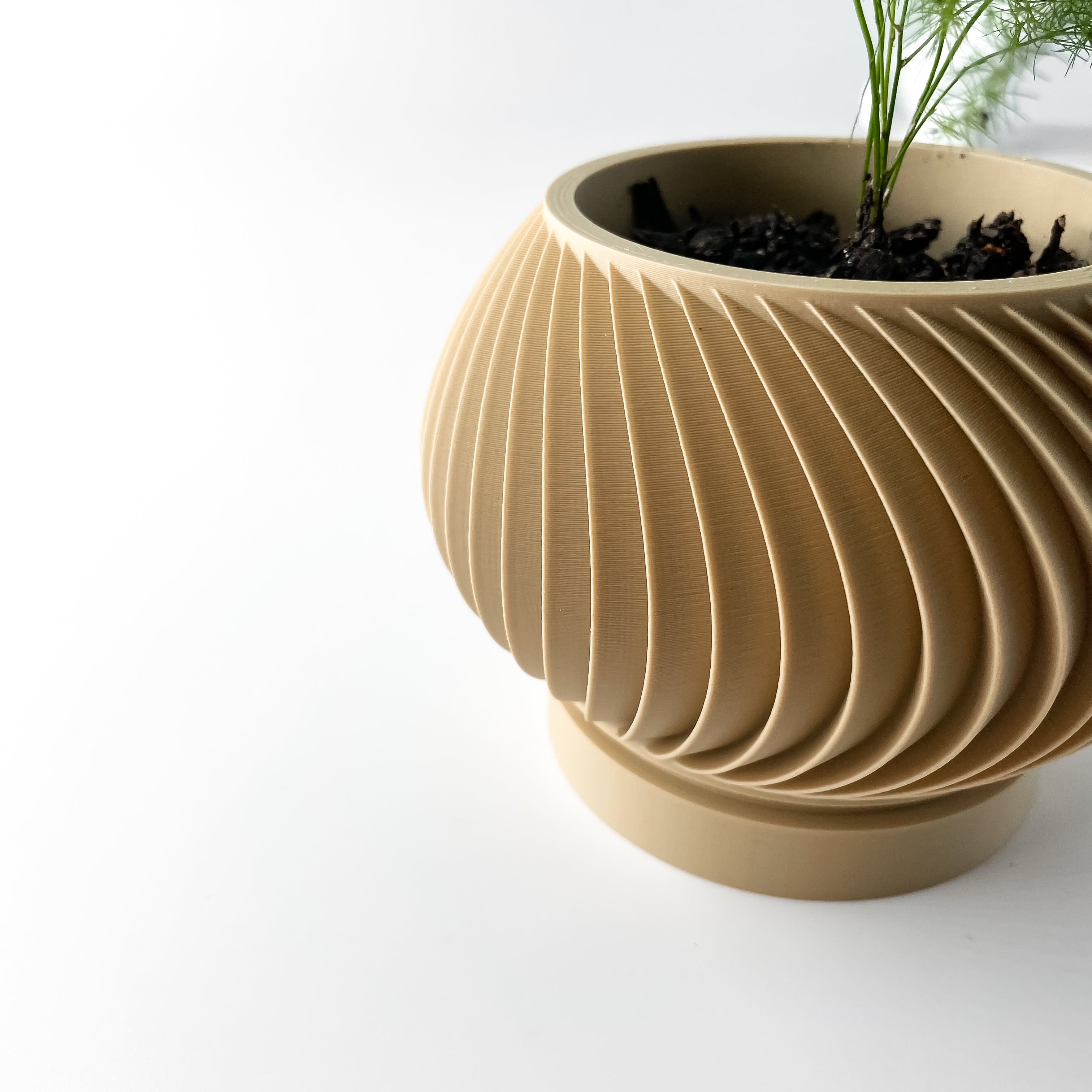 Caleth Planter Vase mit Ablauf – Elegante Pflanzdekoration