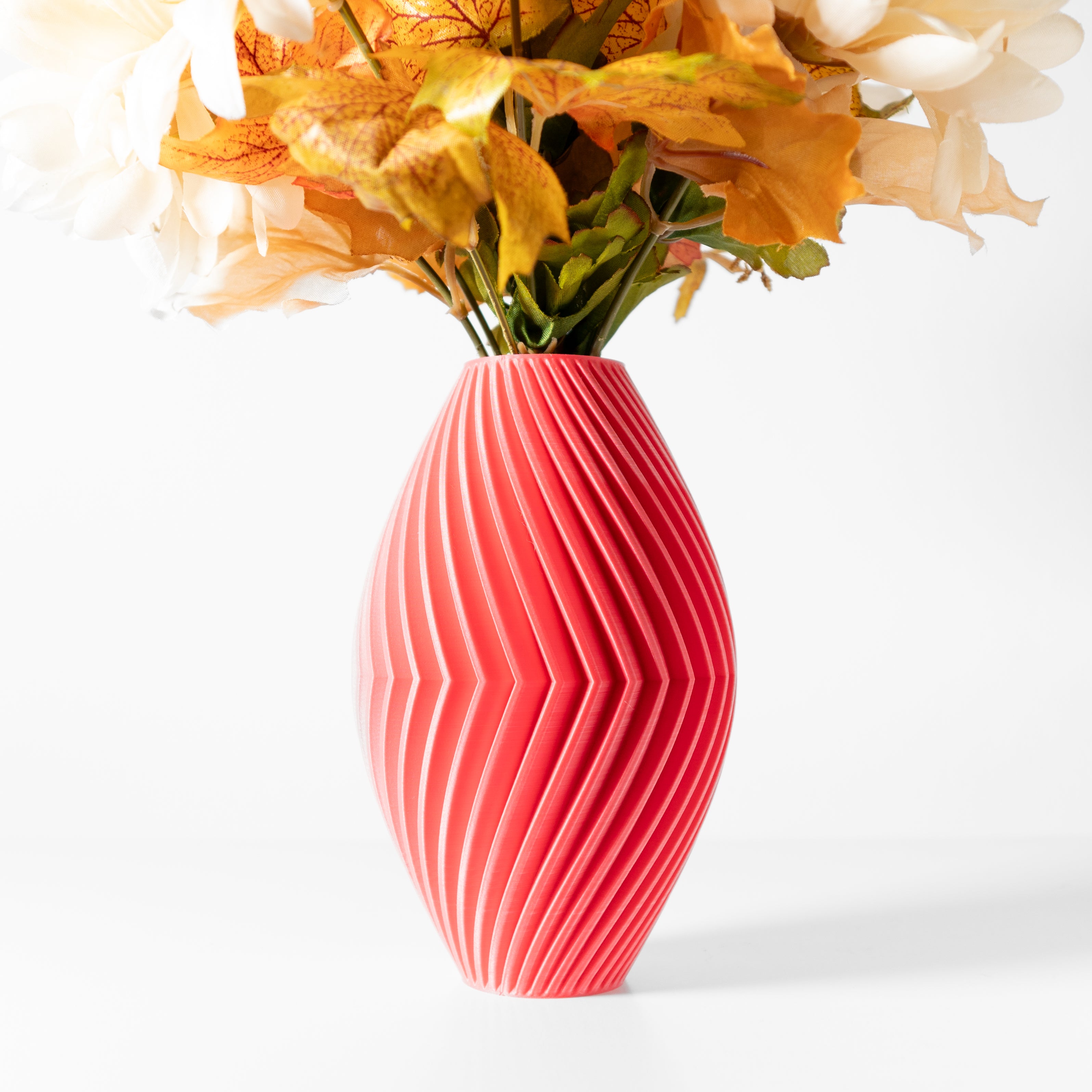 Soko Vase – Lebendige Moderne Blumenpracht