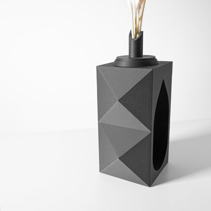 Lati Vase – Leichte Moderne Blumenpracht