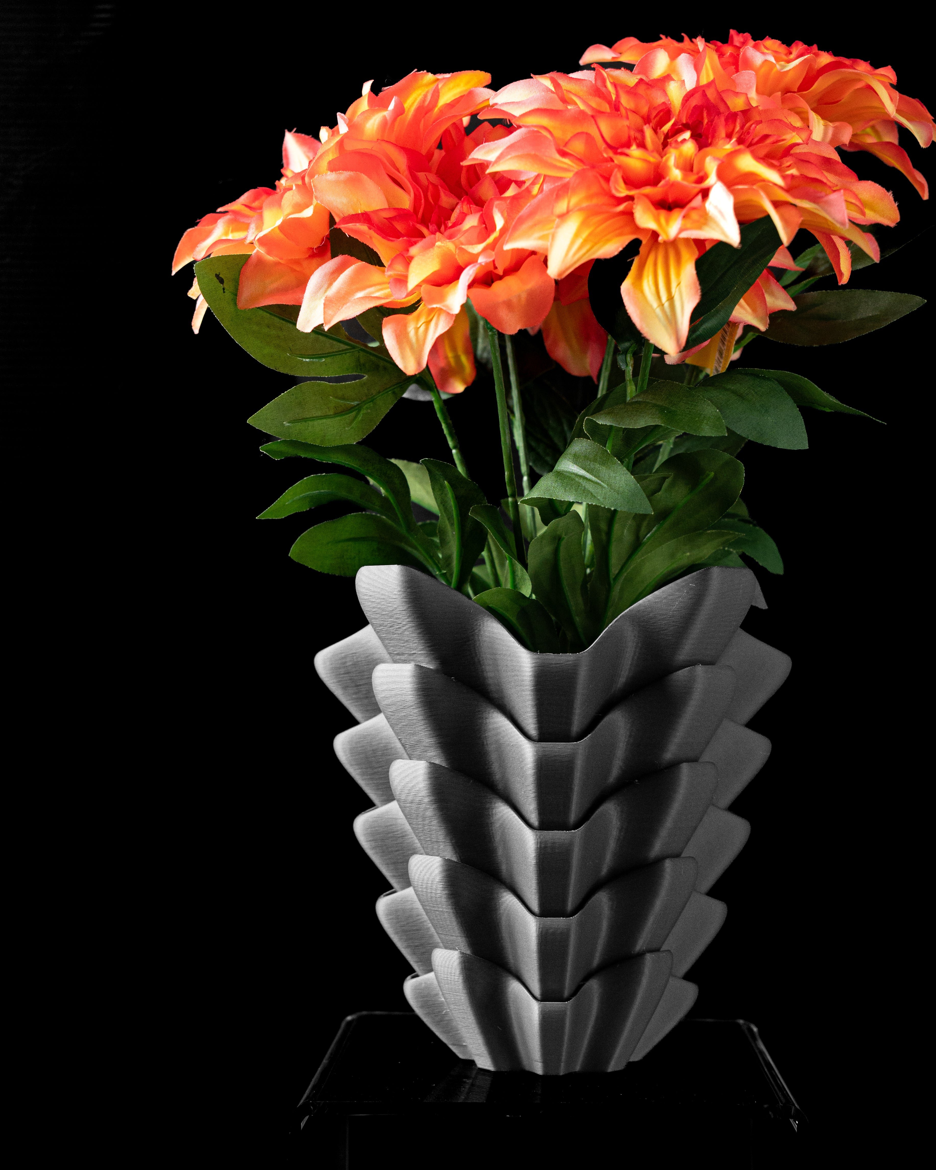 Trilo Flower Vase – Dreifache Moderne Blumenpracht