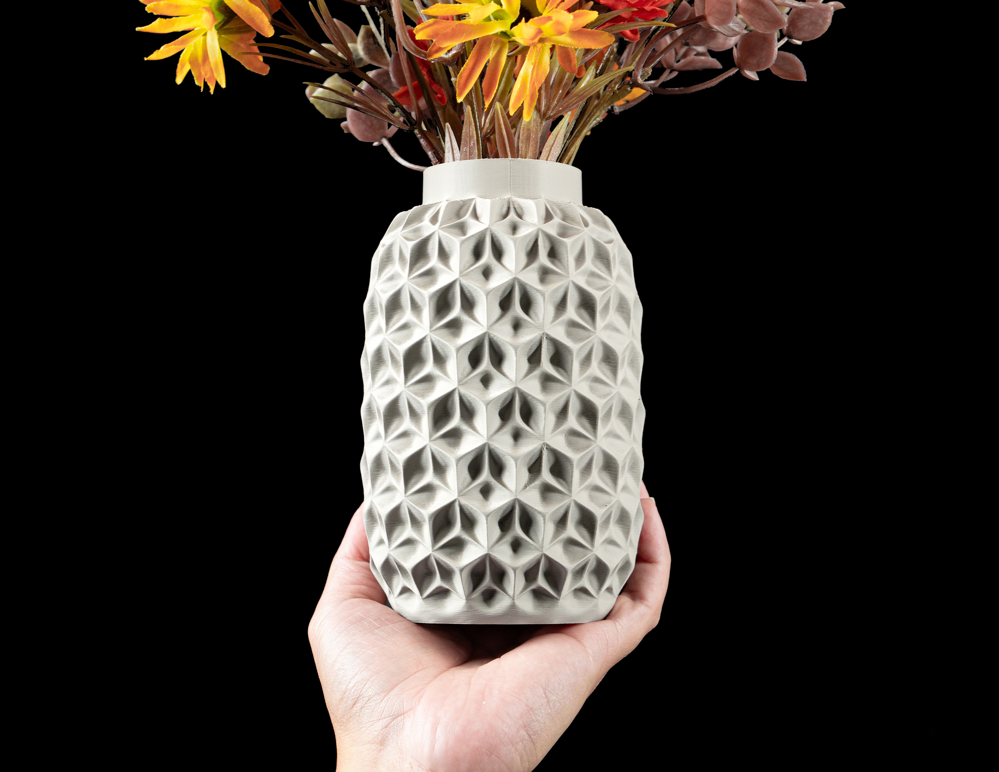 Trihex Vase – Geometrische Moderne Blumenpracht
