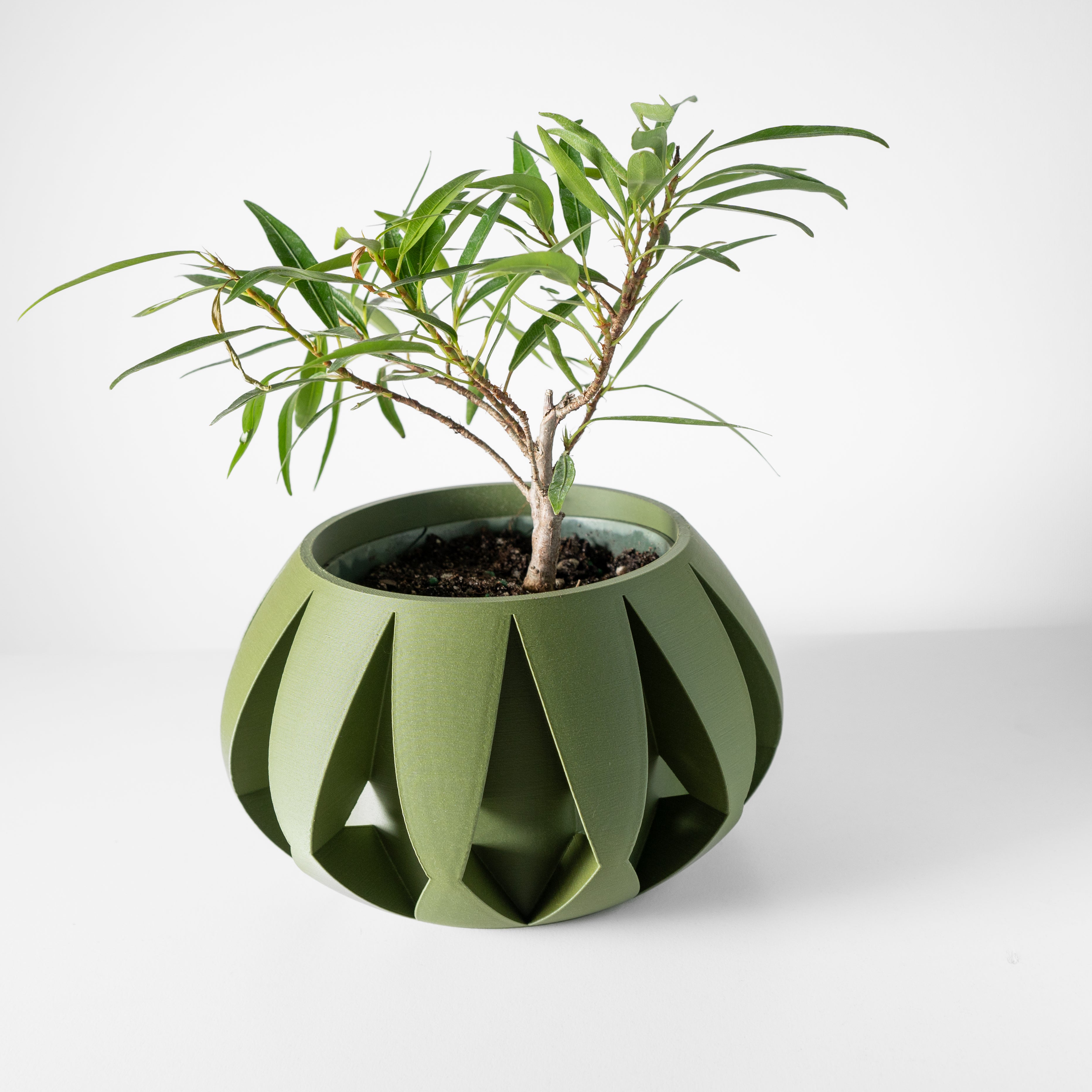 Moki Planter Vase mit Ablauf – Spielerische Pflanzdekoration