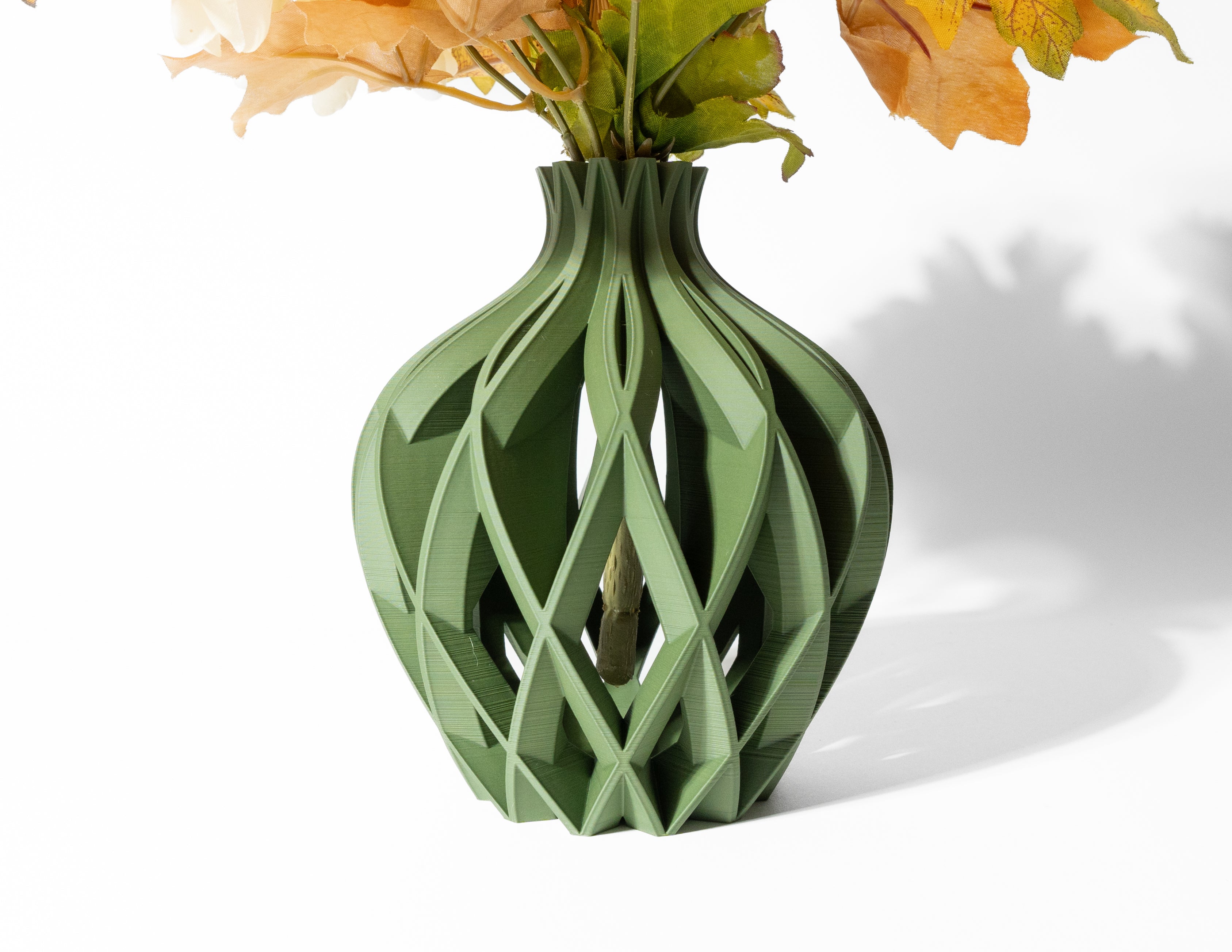 Kovo Vase – Fließende Moderne Blumenpracht