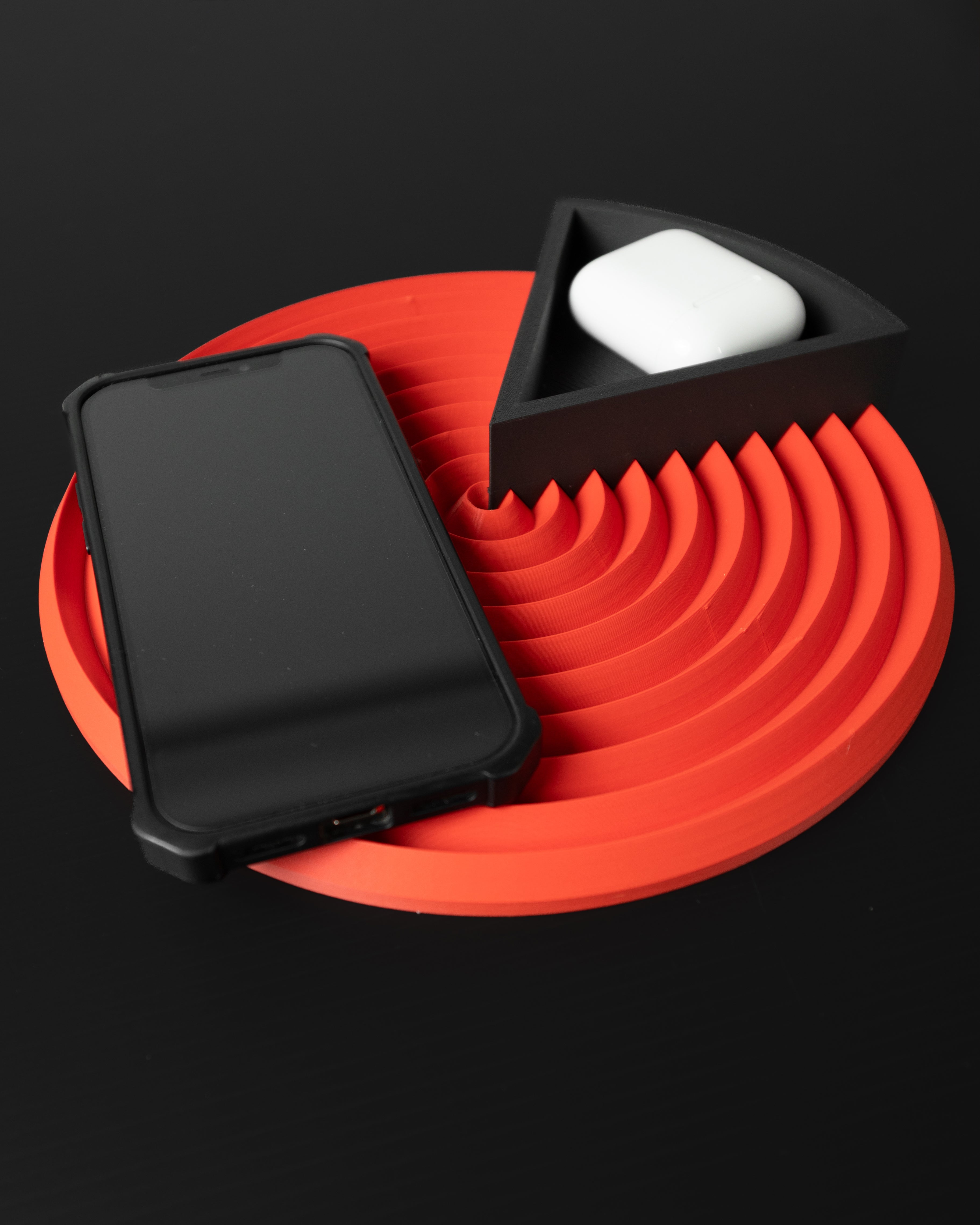 Wave Tray mit Behälter – Dynamische Aufbewahrung