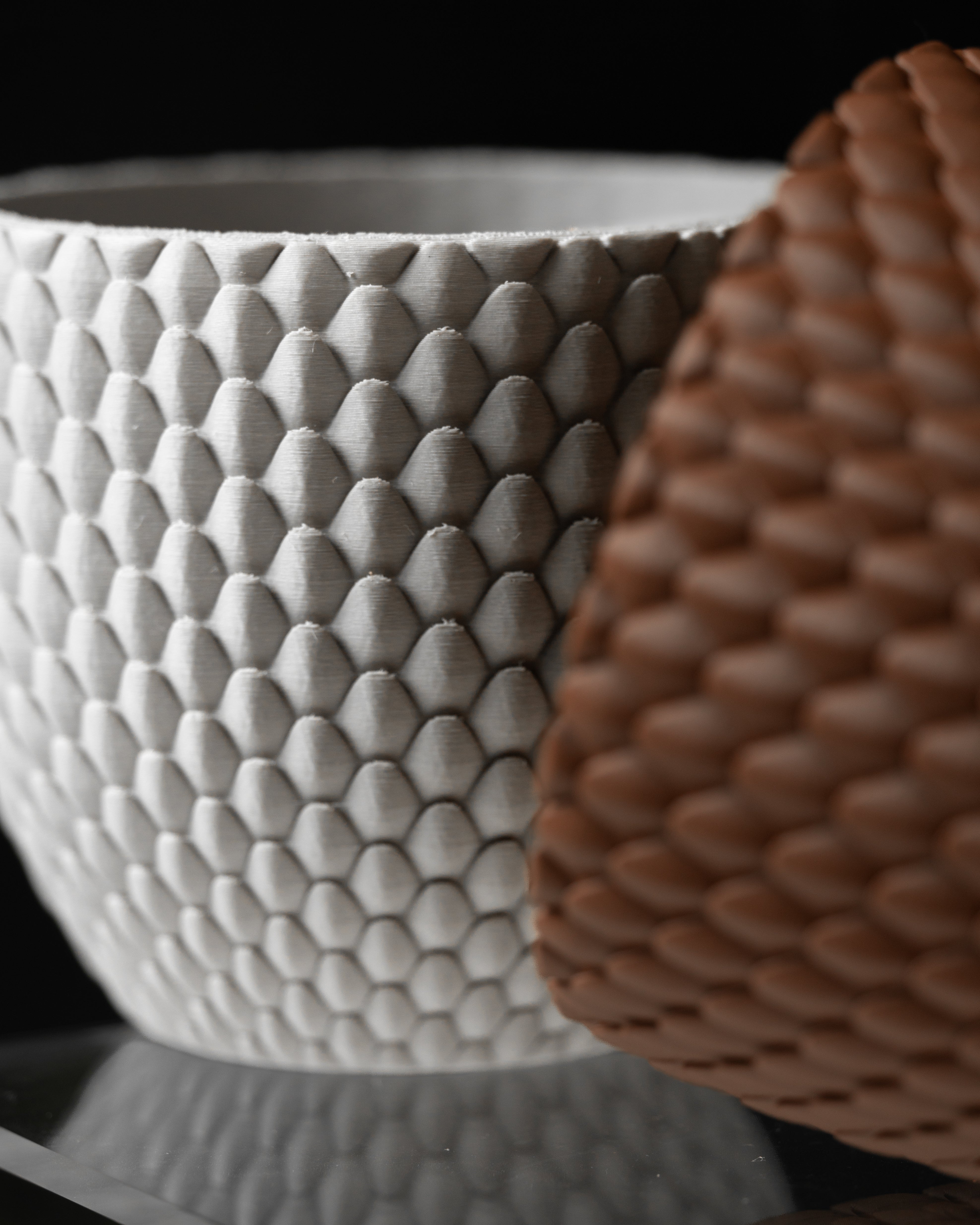 Dragonscale Planter 01 – Drachenartige Pflanzdekoration