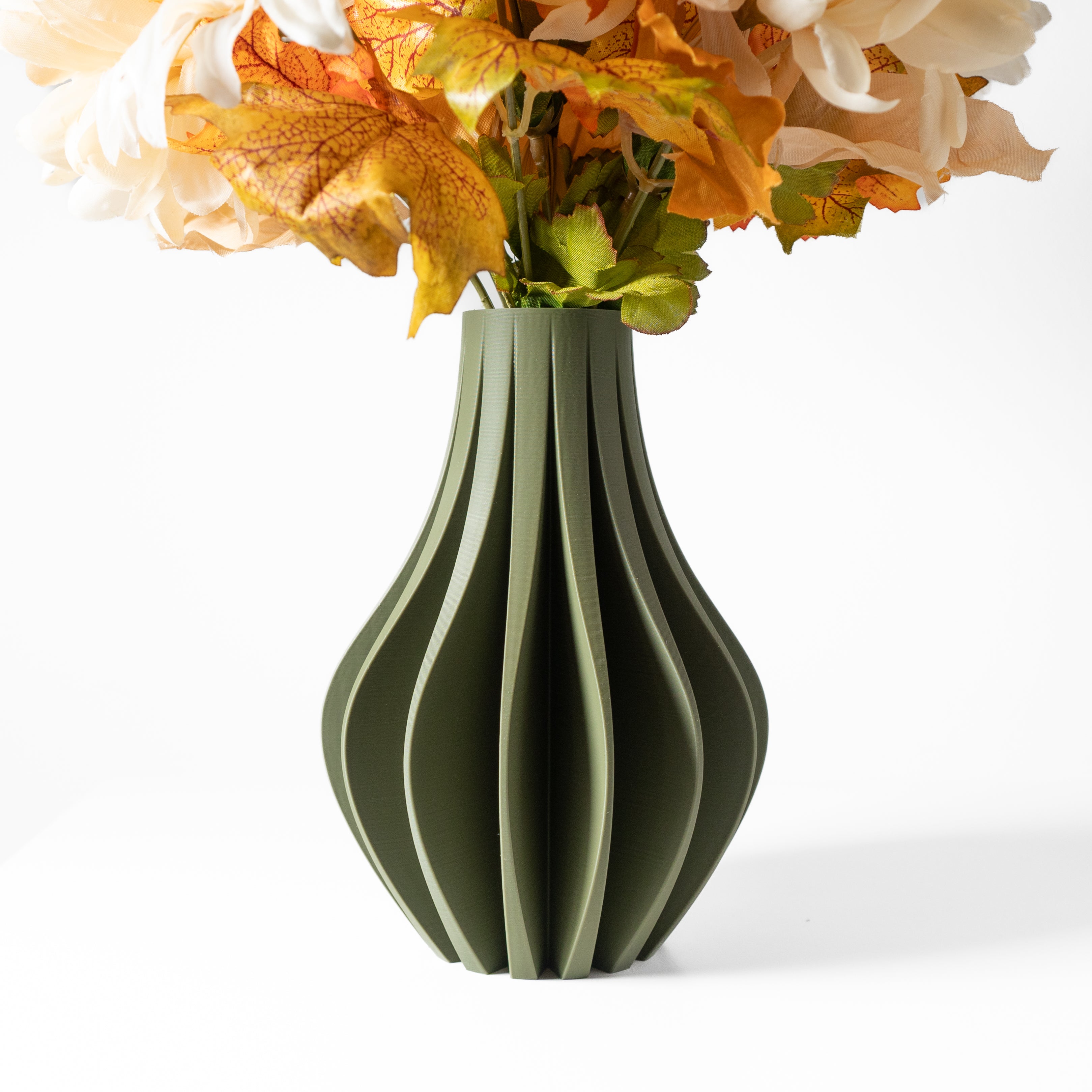 Zolara Vase – Strahlende Moderne Blumenpracht
