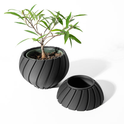 Maki Planter Vase mit Ablauf – Fließende Pflanzdekoration