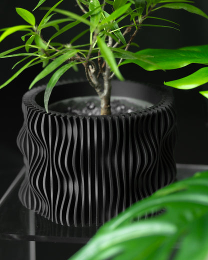 Muxel Planter Vase Reissue – Verfeinerte Pflanzdekoration