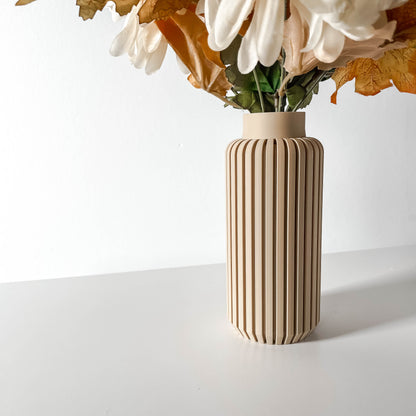 Yuso Vase – Fließende Moderne Blumenpracht