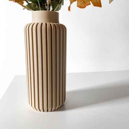 Yuso Vase – Fließende Moderne Blumenpracht